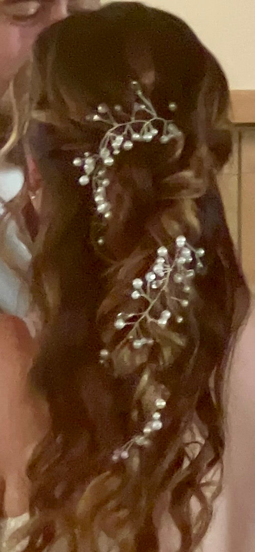 Handcrafted Pearl & Crystal Bridal Hair Vine – 18” Cream and White Wedding Hair Accessory