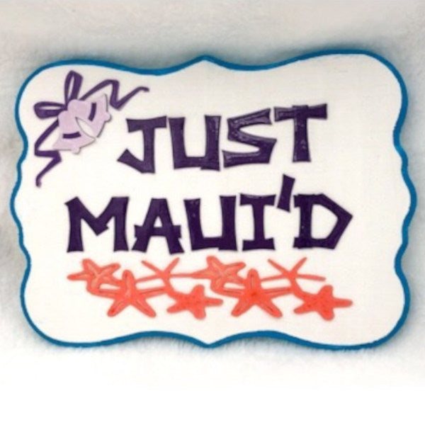 Bring Hawaiian flare to any wedding reception with our Just Maui'D Sign. Sit it at your sweetheart table, near your seating cards, or on the bar. 