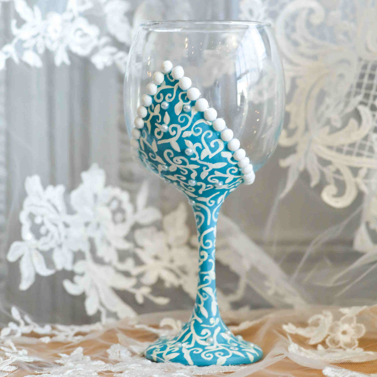 Pearls &amp; Lace Wine Glass Set